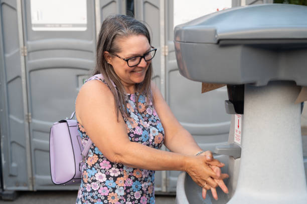 Best Affordable portable toilet rental  in Huntland, TN